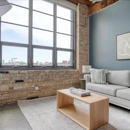 Lincoln Park 2br W Wd Gym Roof Nr I-90 Chi-782 * Chicago