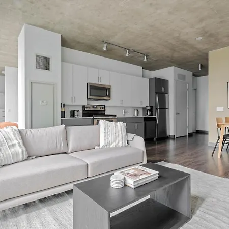 Apartment Loop W Lounge Roof Nr Riverwalk Chi-792