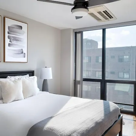 Edgewater 1br Nr Thorndale Red Line Station Chi-927 *