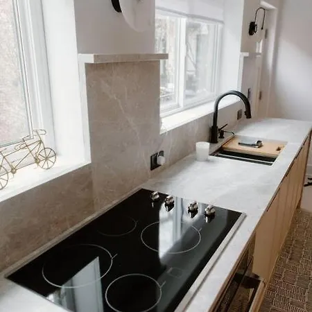 Holiday home Lincoln's Guesthouse-brand New & Amazing Location! *