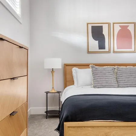 Bucktown 3br Near I-90 Chi-902 Chicago