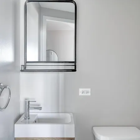 Edgewater 1br Nr Thorndale Red Line Station Chi-927 Apartment *