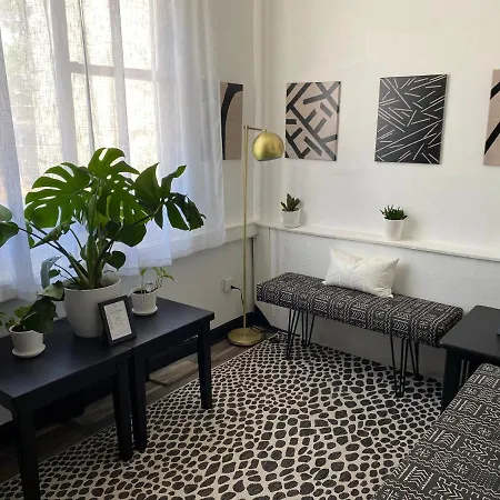 Foxy Flat Apartment