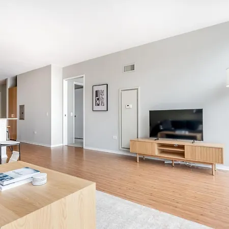 Streeterville 1br W Pool Gym Nr Riverwalk Chi-876