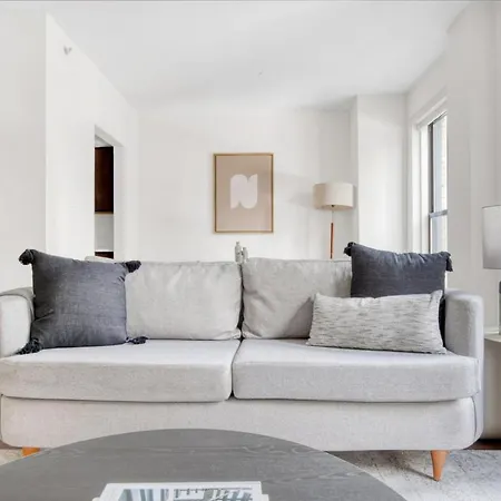 Gold Coast 1br W Gym Roof Nr Mag Mile Chi-622 Chicago