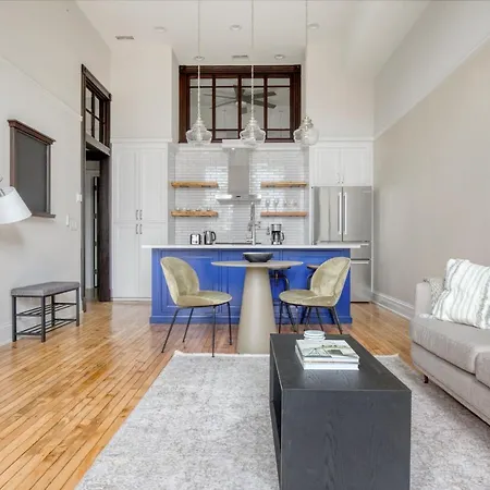 Apartment West Town 2br Nr I-90 Blue Line Chi-784 Chicago