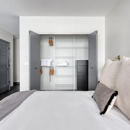 Loop Studio W Gym Wd Pool Nr Willis Tower Chi-500 Apartment