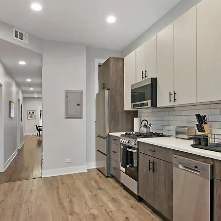 Stylish & Fully Furnished 3br Apt With Laundry Lawndale 2- Moved Inventory