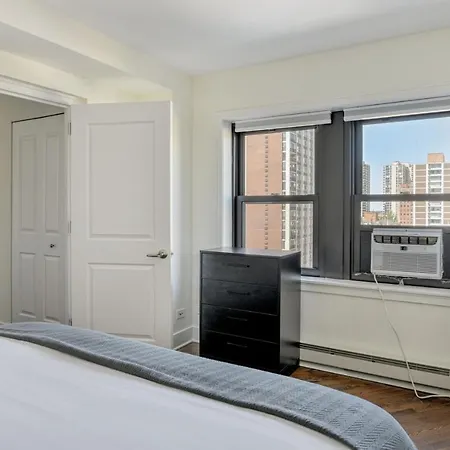 Apartment Gold Coast 1br W Grills Gym Nr Shops Park Chi-949 *