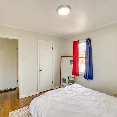 Holiday home Convenient Vacation With Office! Chicago