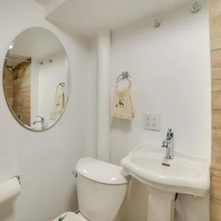 Holiday home Convenient Vacation With Office! Chicago