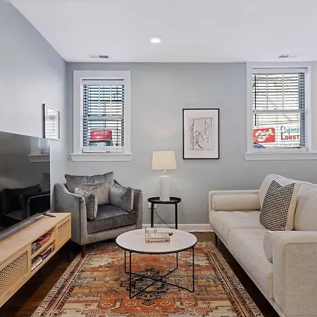 Apartment Modern Comfort 2 Bd In Iconic Lincoln Square
