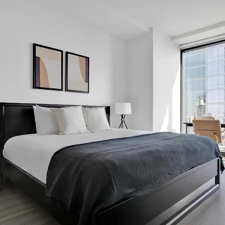 S Loop 2br W Spa Pool Gym Next To Grant Park Chi-606 * Chicago