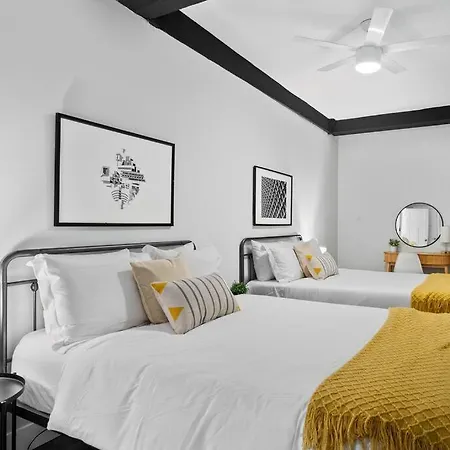 2br Bright & Cozy - Hubbard 2