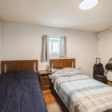 2 Bed / 1 Bath Near O'hare Chicago