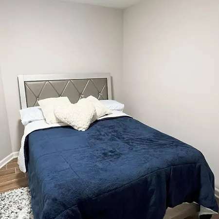 Lovely 2-bedroom Unit Near And Museum