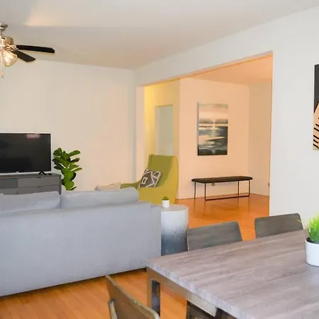 Stunning 3br Close To Shopping Center * Chicago