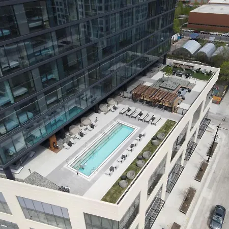 Apartment Brand New Luxe Convertible Studio/downtown Views