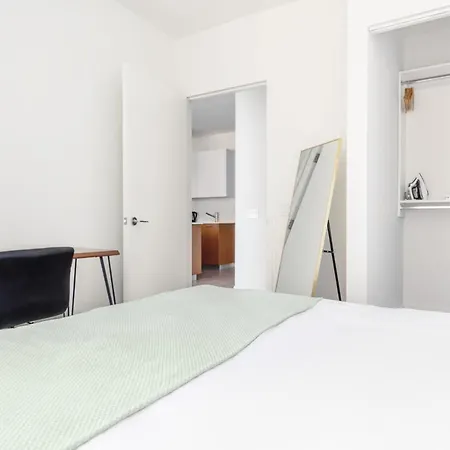 Streeterville 1br W Gym Pool Nr Navy Pier Chi-393 Apartment