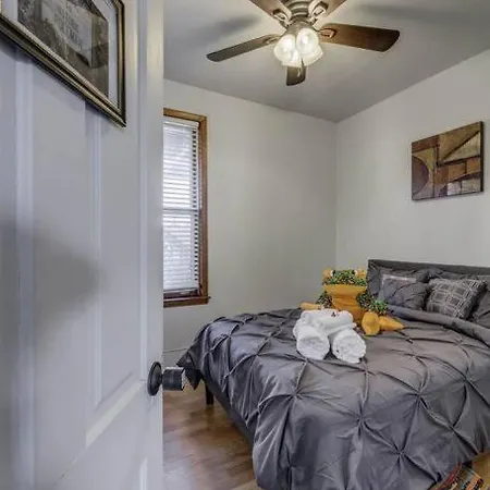 Historical Pullman - Fully Furnished Apartment Chicago