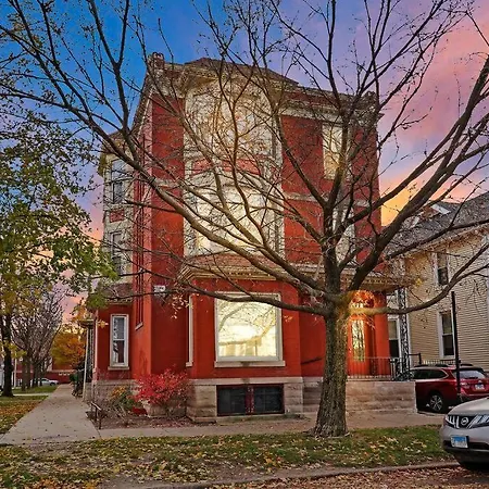 2br Bright And Lovely - Leland 3 * Chicago