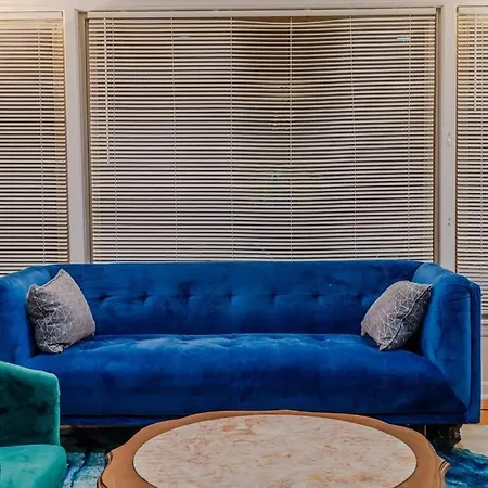 Living Bliss 3br Gem Near Parks And Dining Chicago