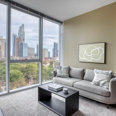 South Loop 1br W Sauna Fire Pits Nr L Park Chi-989 Chicago