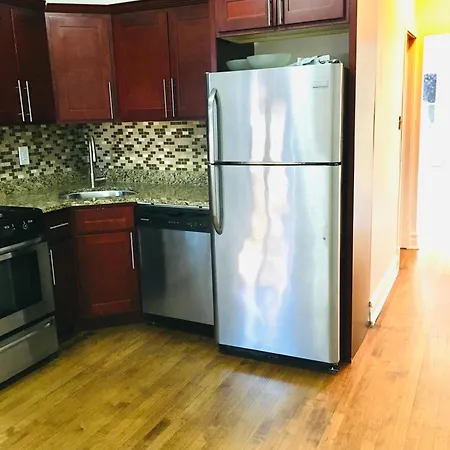 Modern Logan Square 1 Bedroom Flat Apartment Chicago