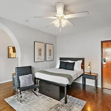 Stylish In - Dorchester 209 Apartment