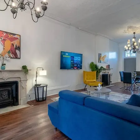 Villa Historical 5 Bedroom That Sleeps 12 Guests With Patio, Fireplace, Grill And Free Parking *