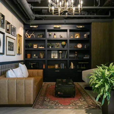Logan Square 1br W Pool Lounge Gym Nr L Chi-867 Apartment Chicago
