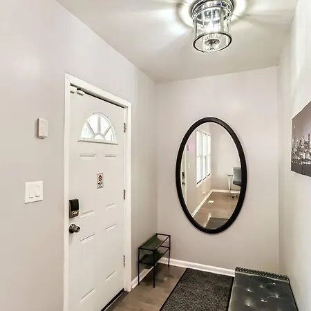 Holiday home Luxurious Avalon Manor Chicago