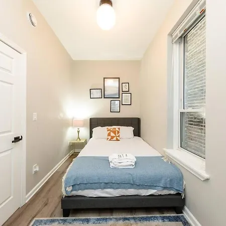 Apartment The Secret West Loop Oasis For Up To 4 Guests With 4k Smart Hdtv *