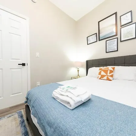 Apartment The Secret West Loop Oasis For Up To 4 Guests With 4k Smart Hdtv