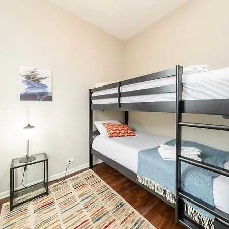 The Secret West Loop Oasis With In-unit Washer And Dryer For Up To 6 Guests Apartment