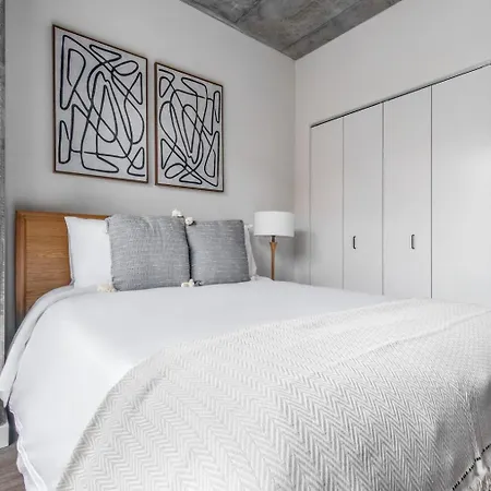 Apartment River North 1br W Yoga Nr Riverwalk Chi-1036