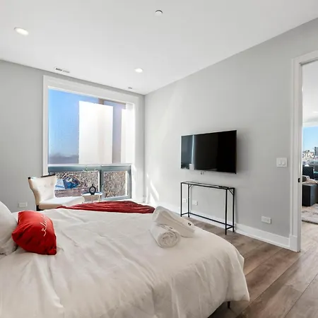 Apartment Designer 3bed 2bath New Apt W Ample Hangout Space Chicago
