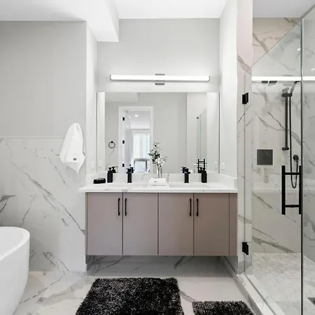 Designer 3bed 2bath New Apt W Ample Hangout Space Chicago