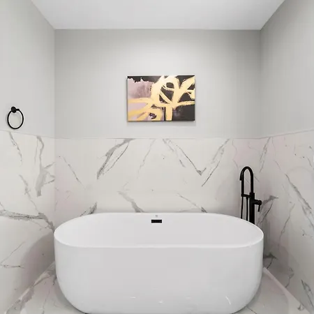 Designer 3bed 2bath New Apt W Ample Hangout Space Apartment Chicago