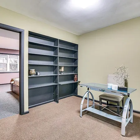 8 Mi To Dtwn Wfh-friendly In Chicago! Apartment