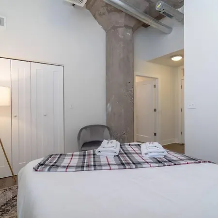 Modern 3br South Loop Living Family Unit Near Adler Planetarium & Mccormick Convention Center Apartment *