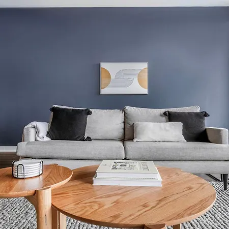 Apartment River West 2br W Gym Firepits Nr L Stop Chi-1025