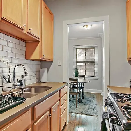 1br Sleek And Comfy - Bstone 908 *