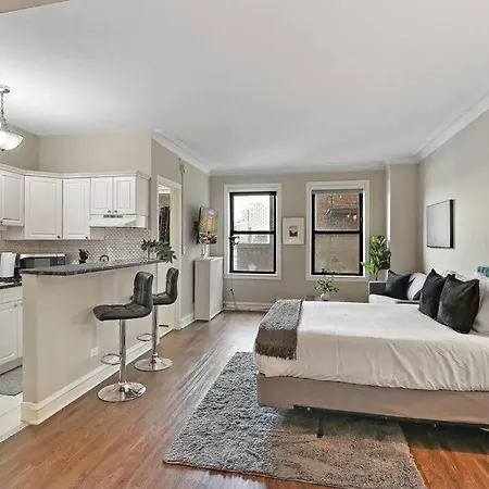 Apartment Prime & Fully Furnished - Windermere 609 *