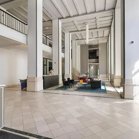 1br Chic & Elite In Hyde Park - Shoreland 714 *