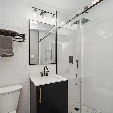Brilliant Downtown 3-bedroom * Chicago