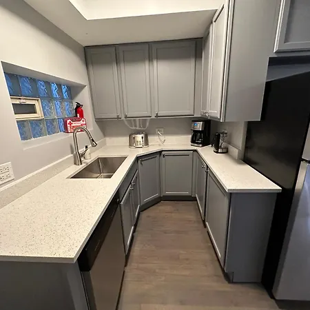 Holiday home Spacious Wicker Park Hideaway With Parking! *