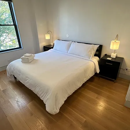 Luxe Urban Retreat Near United Center