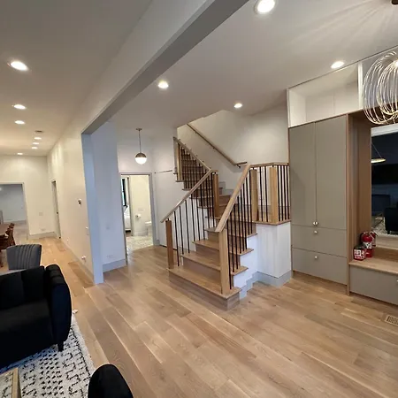Luxe Urban Retreat Near United Center * Chicago