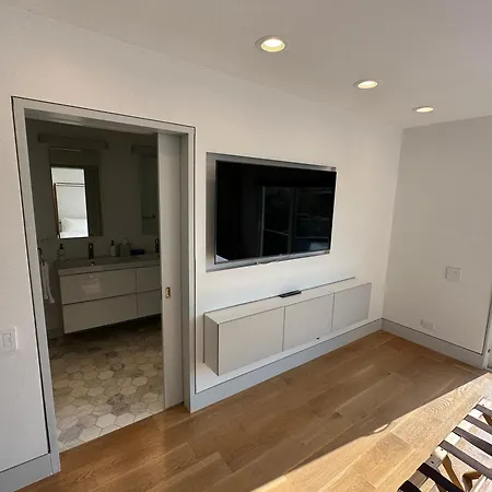 Holiday home Luxe Urban Retreat Near United Center Chicago
